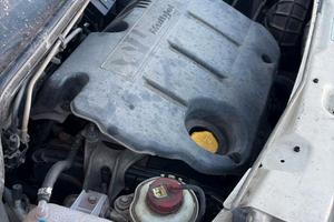 223b1000 motore 1.9 jtd fiat Doblò