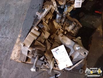 CAMBIO 5M DACIA SANDERO 1.2 B 2013 D4FF7 1189/2025