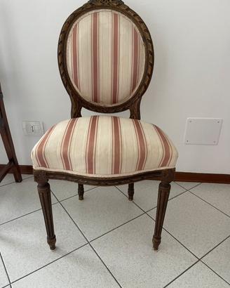 Sedia in legno antica