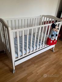 Lettino e cassettiera con fasciatoio Italbaby