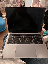Macbook pro 13”” 2017 i5 8Go 256Go SSD