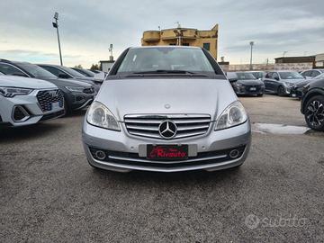 MERCEDES-BENZ A 180 CDI Elegance