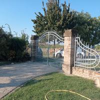 cancello zincato apertura due ante