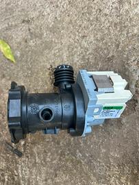 Pompa dell’acqua per lavatrice aqualtis