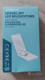 Specchio con illuminazione led