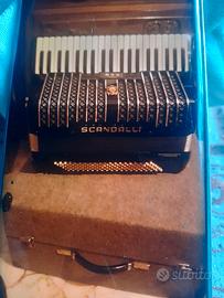 FISARMONICA SCANDALLI MOD. SA3M MIDI