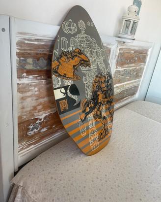 Skimboard futuristico