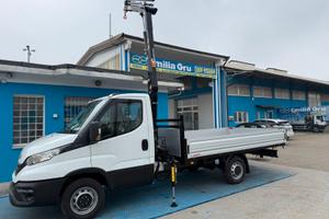 Iveco daily 35-140 con gru HC su cassone fisso