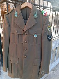 divisa militare 