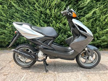 Yamaha Aerox R 50