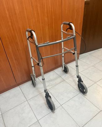 Deambulatore roller pieghevole