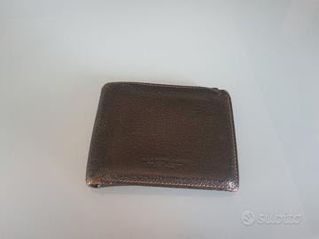 Portafoglio marrone