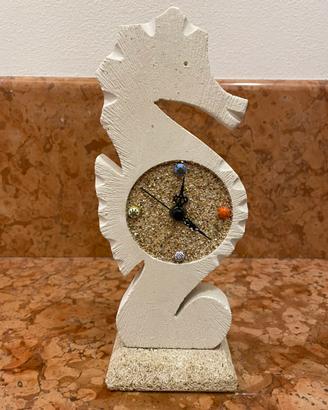 Statua con orologio