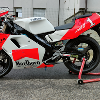 Yamaha TZR 125 Red Rocket
