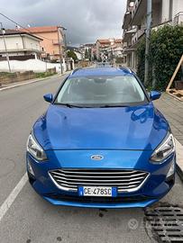 FORD FOCUS STATION WAGON ST LINE 2021