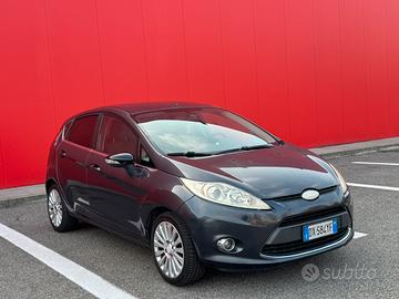 Ford fiesta 5P 1.2