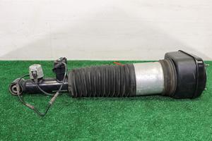 BMW G70 Ammortizzatore pneumatico sinistro
