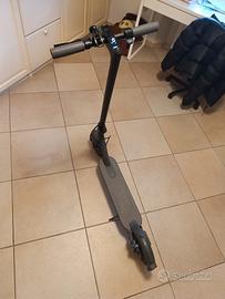 monopattino elettrico xiaomi mi electric scooter 3