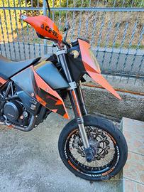 KTM 690 Supermoto - 2007 SMC A2 depo