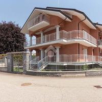 4 LOCALI A SAN FRANCESCO AL CAMPO