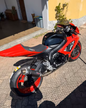 Suzuki 750 k7