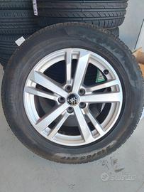 cerchi originali Audi Q3 + 2 treni gomme inver/est