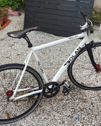 bici scatto fisso DOLAN pre cursa