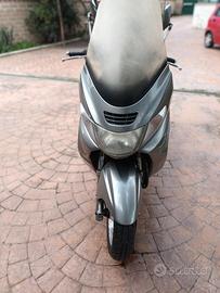 ricambi burgman 400 2001