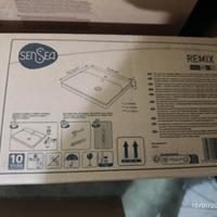 Mobile bagno e lavabo Remix con Specchiera