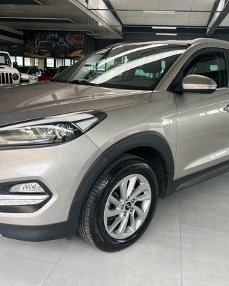 HYUNDAI Tucson 1.7 CRDi XPossible