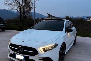MERCEDES CLASSE A 200 D PREMIUM