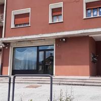 Ristorante, pizzeria, magazzino