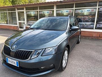 SKODA OCTAVIA 1.6 TDI 116 CV WAGON AMBITION