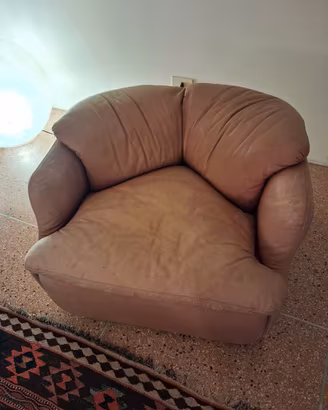 Poltrona Saporiti pelle chiara originale