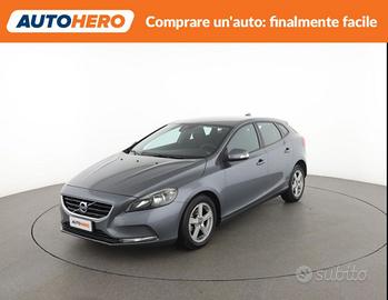 VOLVO V40 SR88954