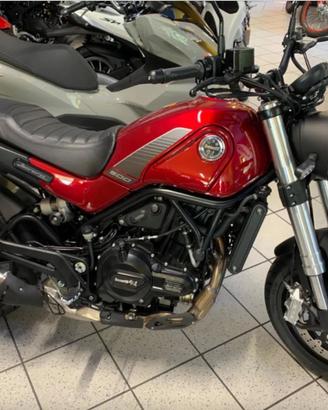 Benelli Leoncino 500