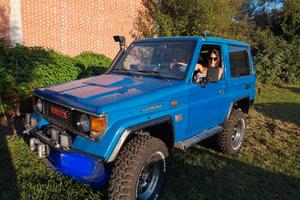 Toyota Land cruiser lj 70