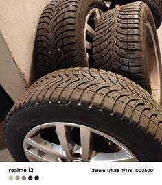 4 cerchi lega con gomme 4 stagioni 