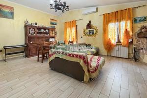 CASA INDIPENDENTE SU UN UNICO LIVELLO A PONTON DEL