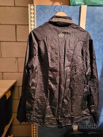 giacca con pantaloni antipioggia 