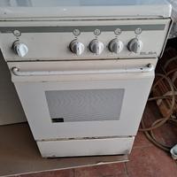cucina a gas con forno a gas