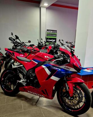 Honda CBR 600 RR HRC 2024 KM 5000 SCARICO ARROW