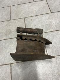 Vintage ferro stiro antico