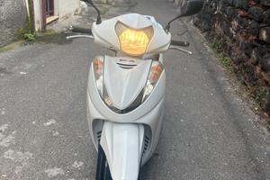 Honda sh 300