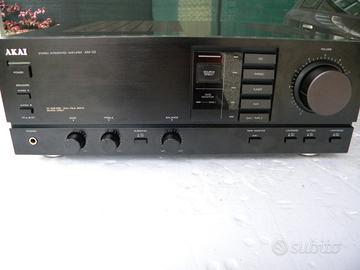 Akai AM 32