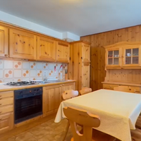 Arredo in legno - appartamento completo