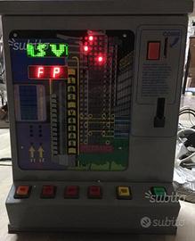 Gioco da intrattenimento vintage funzionante