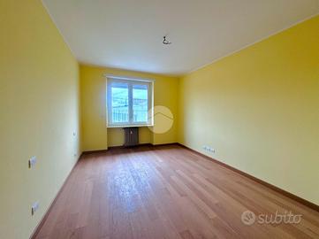 3 LOCALI A CARIGNANO