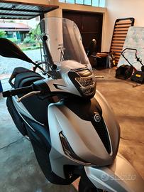 Piaggio Beverly 400 S