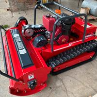 Trinciaerba radiocomandata